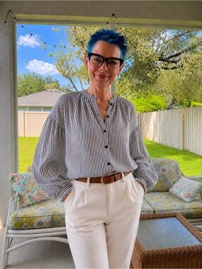 Something Navy Two Stripe Long Sleeve Blouse Ruffle Cuffs Button Front Women’s M